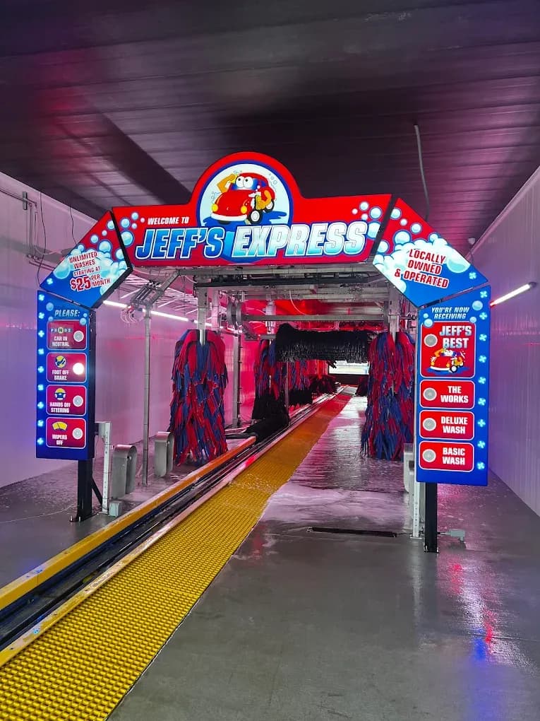 Jeff’s Car Wash express wash